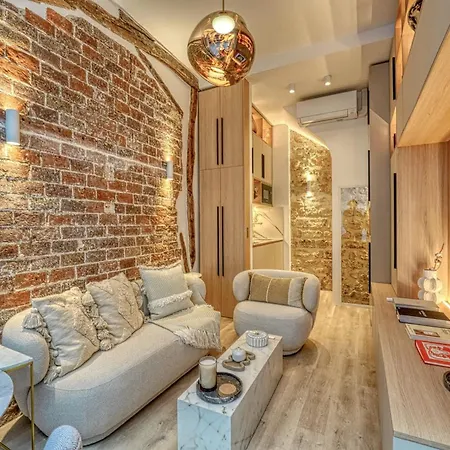 Daire Historical In The Heart Of -8 *